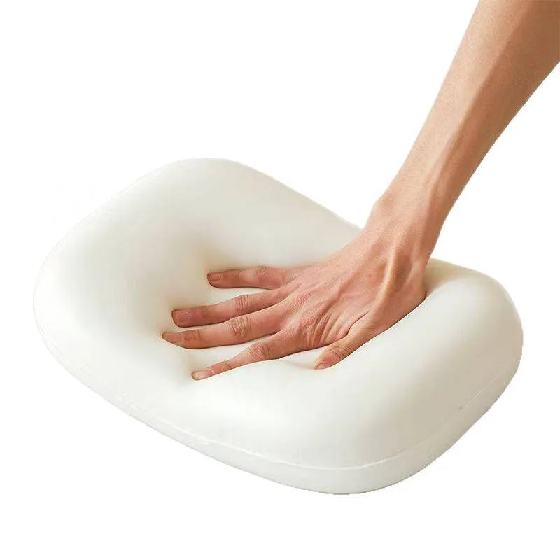 Reisepute i memory foam - ergonomisk nakkestøtte for nakke
